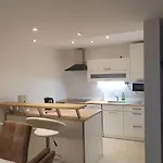 Lägenhet Mikes