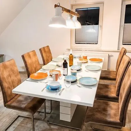 Apartament Mikes *